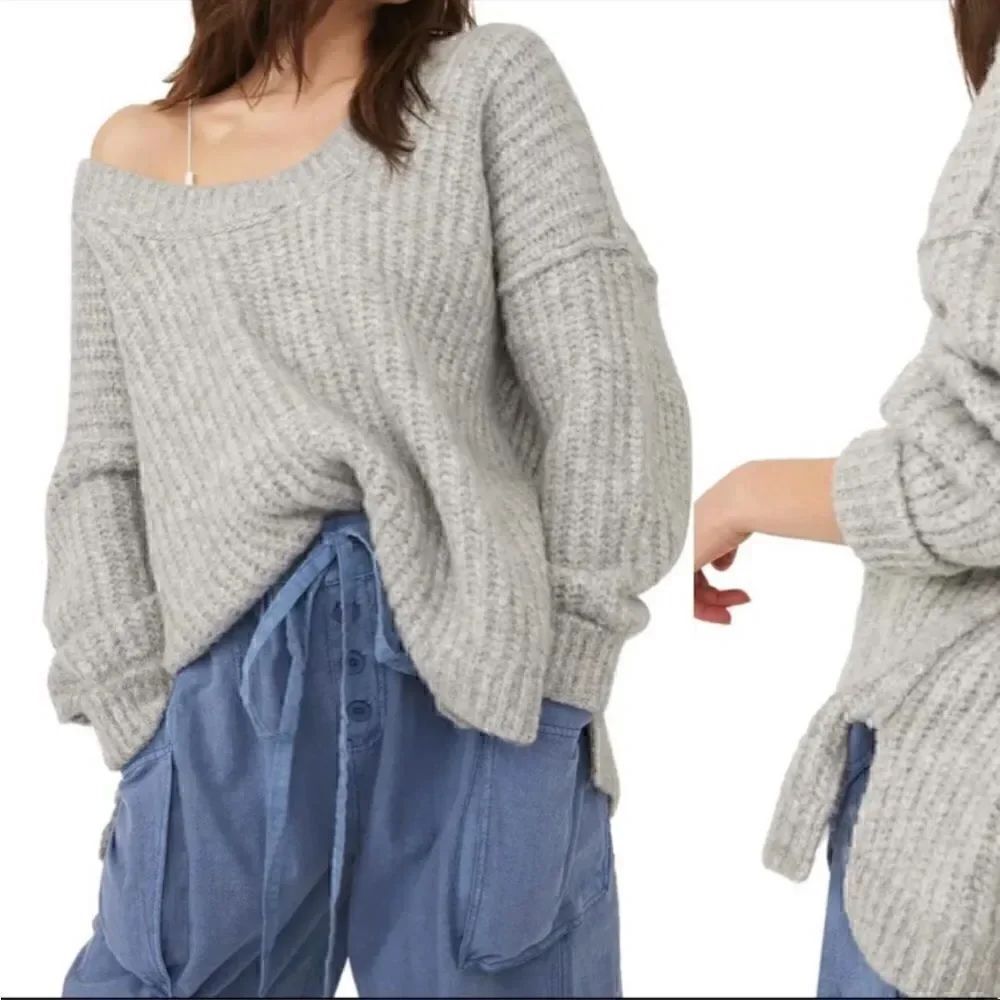 Free People Blue Bell Scoop Neck Gray Chunky Knit Sweater! 🔥